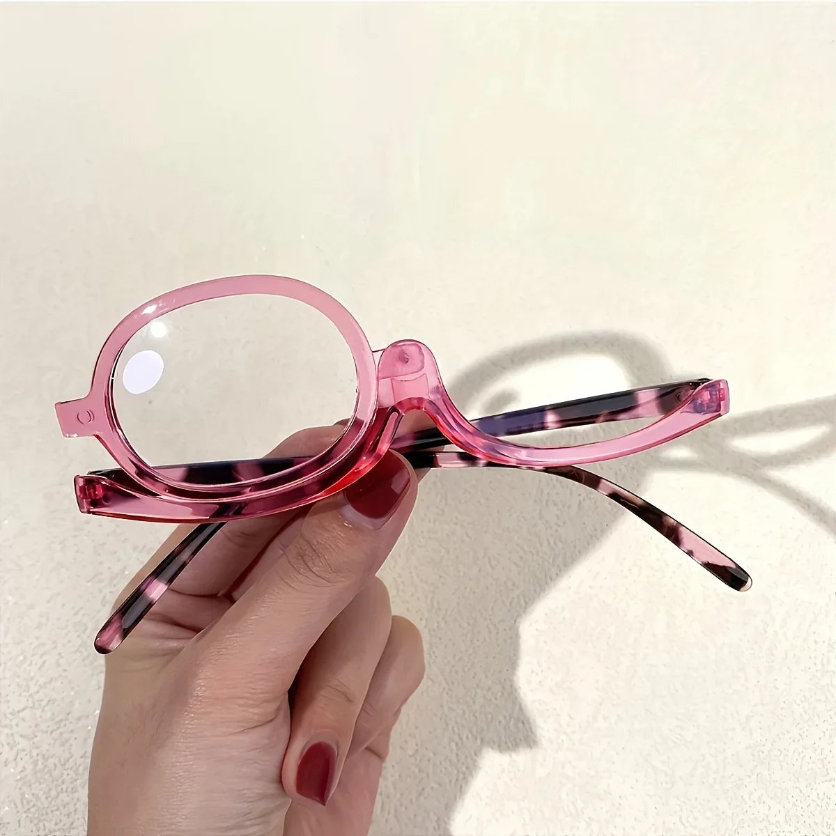 Magnifying Makeup Glasses Rotating Lens