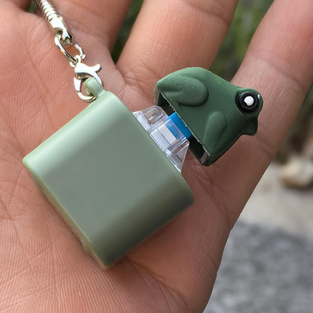 Frog Fidget Clicking Keychain 🐸